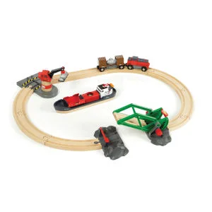 Brio Cargo Harbour Set Image 1