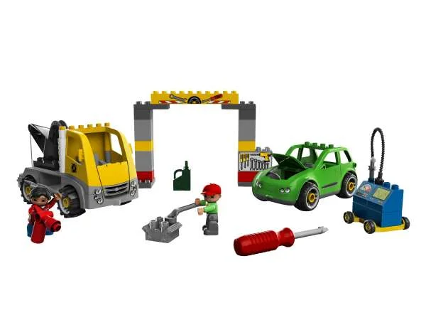LEGO DUPLO: Busy Garage (5641) Image 1