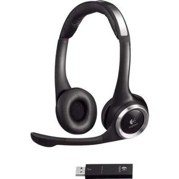 Logitech ClearChat PC Wireless Headphones with Mic (981-000104) Image 1