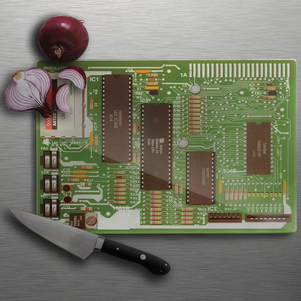 Motherboard Chopping Board Image 1