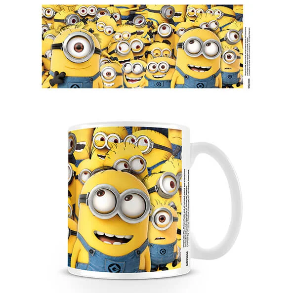 Despicable Me Coffee Mug (Many Minions) Image 1