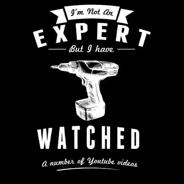 Im not an Expert Women's T-Shirt - Black