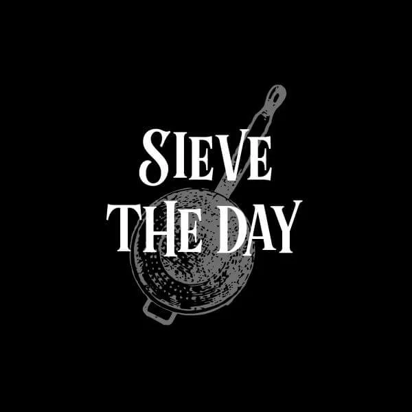 Sieve The Day Women's T-Shirt - Black