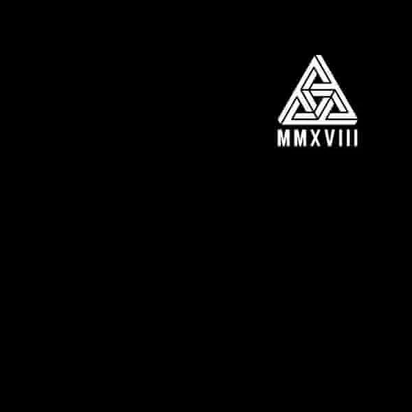 Abstract Triangle T-Shirt - Black