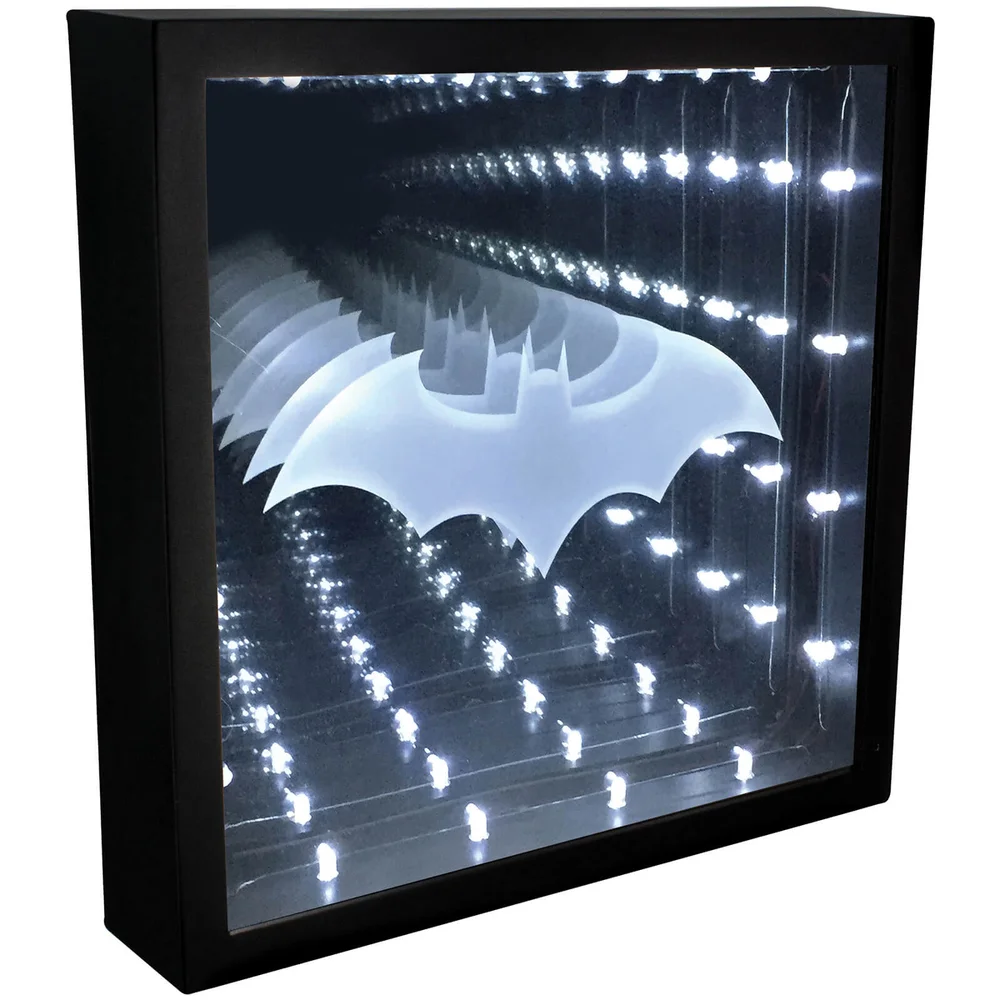 DC Comics Batman Infinity Light Image 1