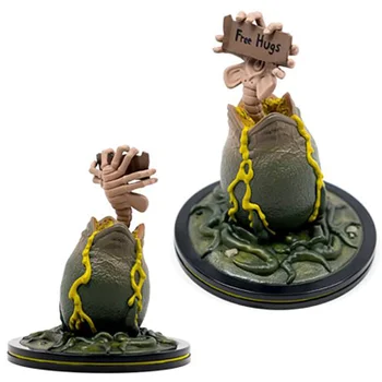 Quantum Mechanix Alien Face Hugger Free Hugs Diorama Q-Fig