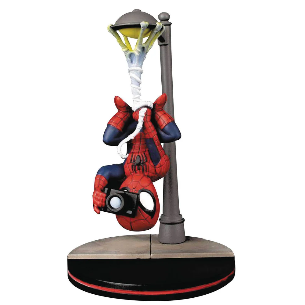 Quantum Mechanix Marvel Spider-Man Spider Cam Q-Fig Diorama Image 1