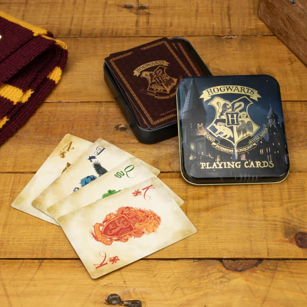 Hogwarts Castle Playing Cards Image 1
