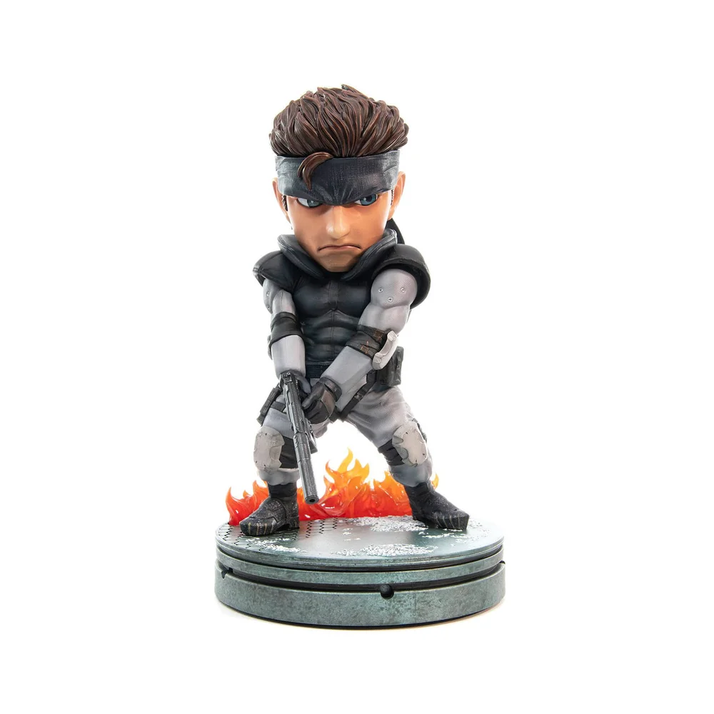 First 4 Figures Metal Gear Solid PVC SD Statue Solid Snake 20 cm Image 1