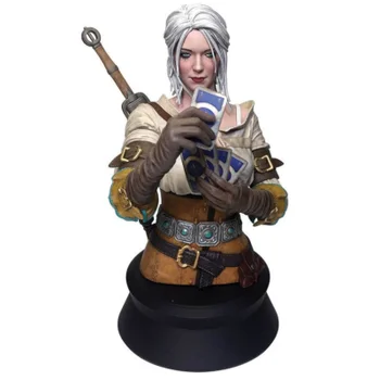 Dark Horse The Witcher 3: Wild Hunt Ciri Playing Gwent Bust