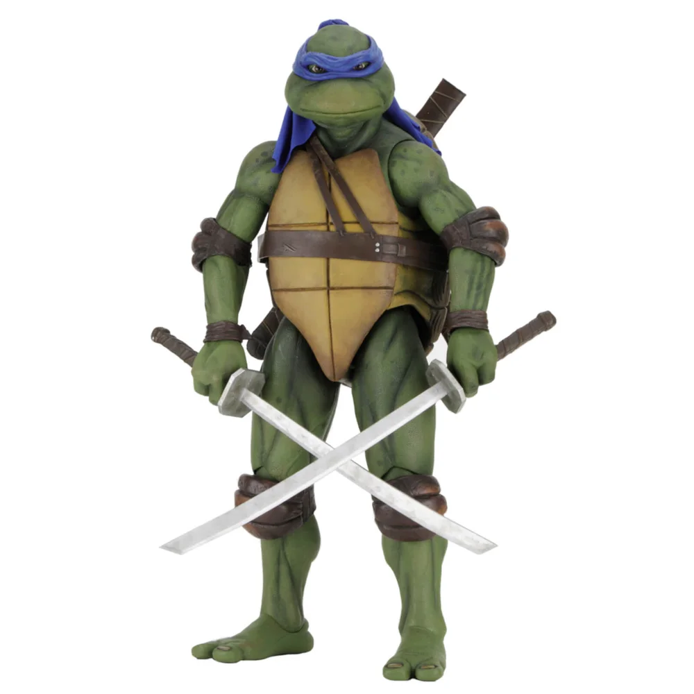 NECA TMNT - 1/4 Scale Figure - Leonardo (1990 Movie) Image 1