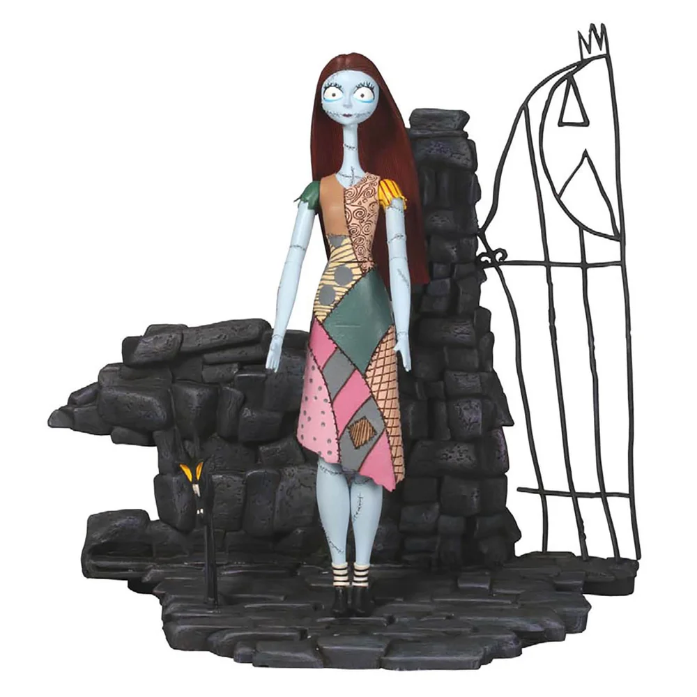 Diamond Select Nightmare Before Christmas Sally Action Figure Image 1