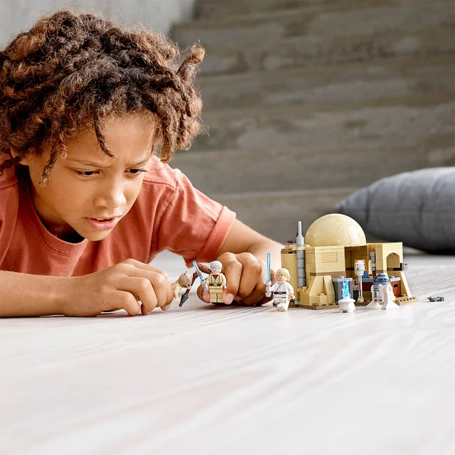 LEGO Star Wars: Obi-Wan’s Hut A New Hope Movie Playset (75270)