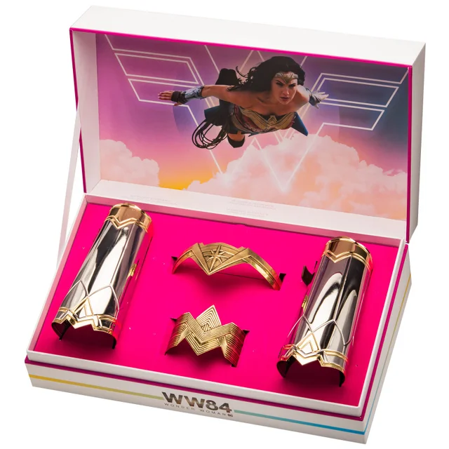 DC Comics Wonder Woman 1984 Limited Edition Replica Set