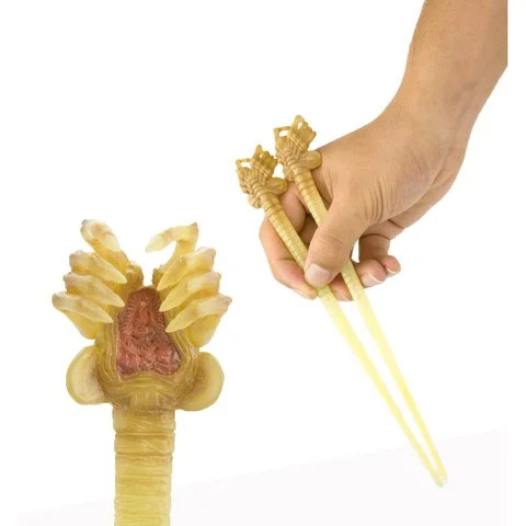 Kotobukiya Alien Face Hugger Chopsticks Image 1