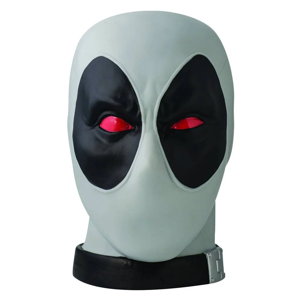 Monogram Marvel Deadpool Head X-Force Previews Exclusive 1:1 Scale Bank Image 1