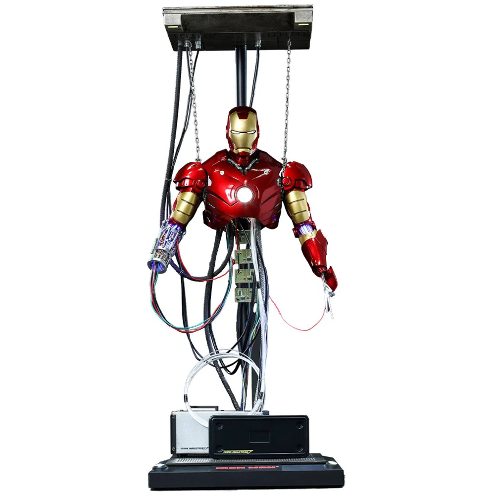 Hot Toys Marvel Iron Man Mark III Construction 1:6 Scale Figure Image 1