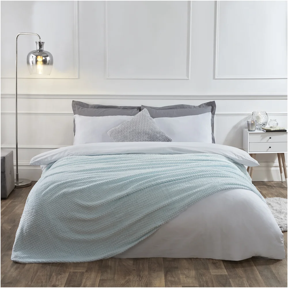 Dreamscene Duck Egg Waffle Throw - 125 x 150cm Image 1