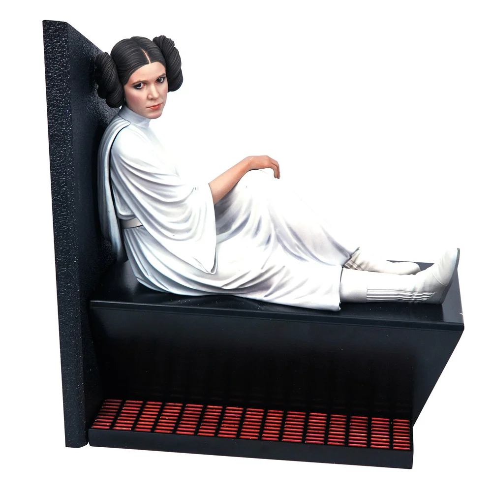 Gentle Giant Star Wars Milestones Statue - Princess Leia Image 1