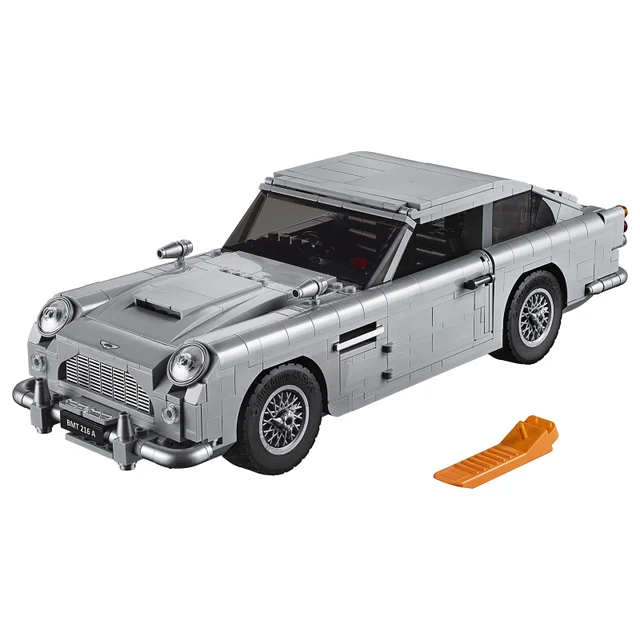 LEGO Creator Expert James Bond Aston Martin DB5 Collectible Sports Car Model (10262)