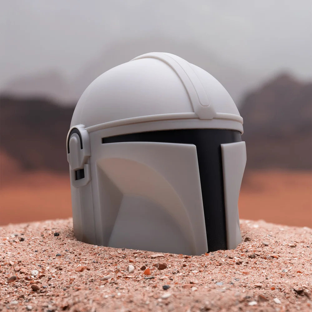 The Mandalorian Desktop Light Image 1