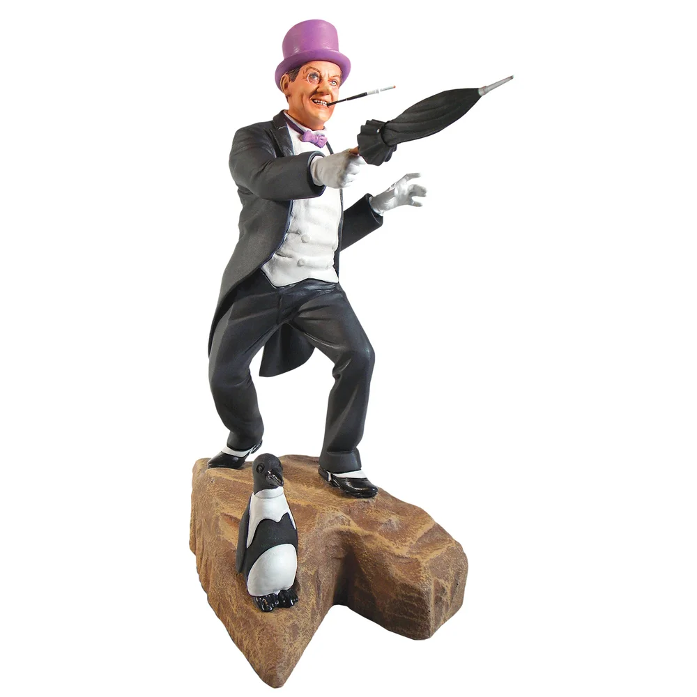 1:8 Burgess Meredith as The Penguin - Plastic Model Kit Image 1