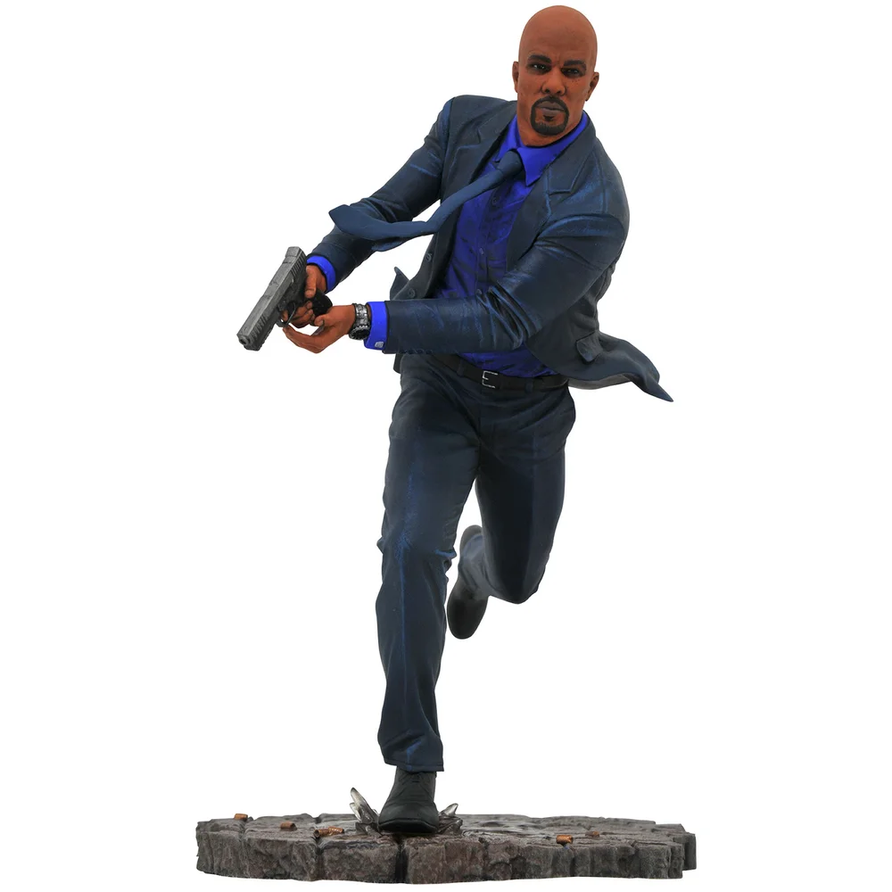 Diamond Select Movie Gallery PVC Statue - Cassian Image 1