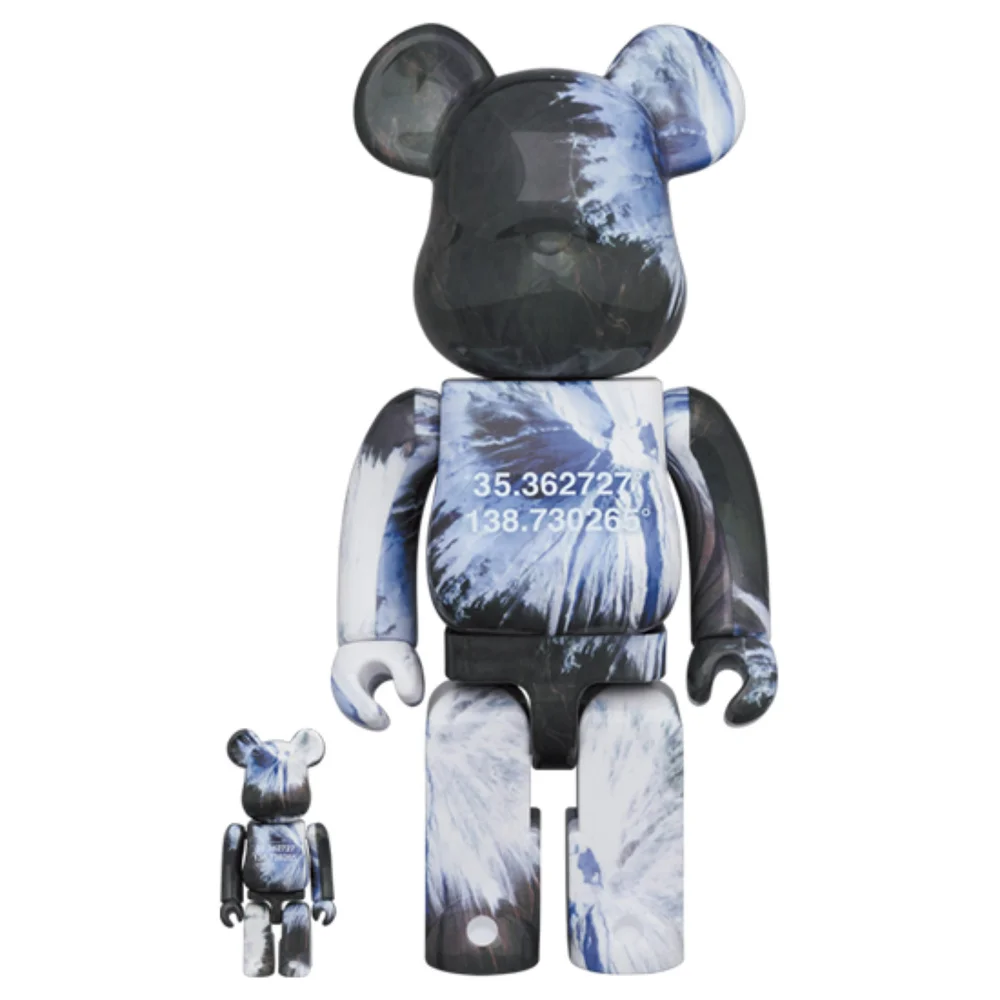 Medicom Benjamin Grant Overview: Mt. Fuji 100% X 400% Be@rbrick 2-Pack Image 1