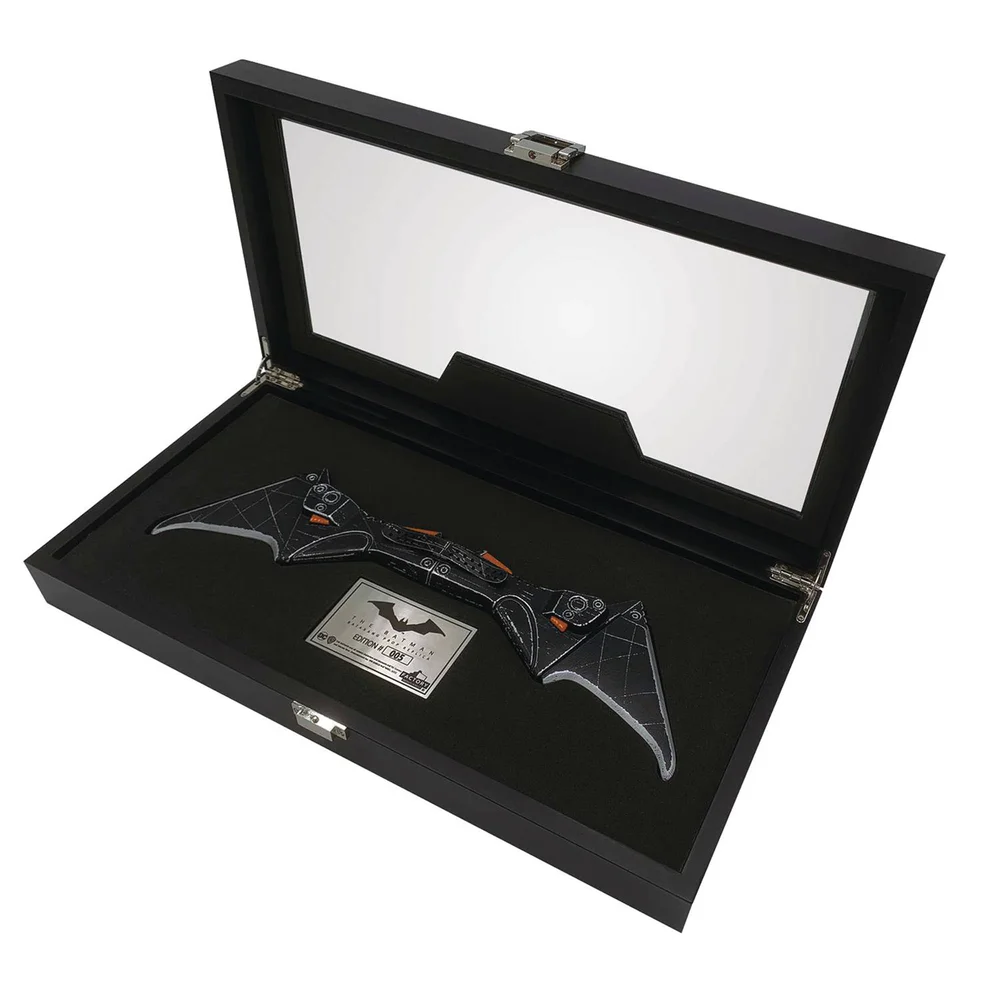 Factory Entertainment DC The Batman - Batarang Limited Edition 1:1 Prop Replica Image 1