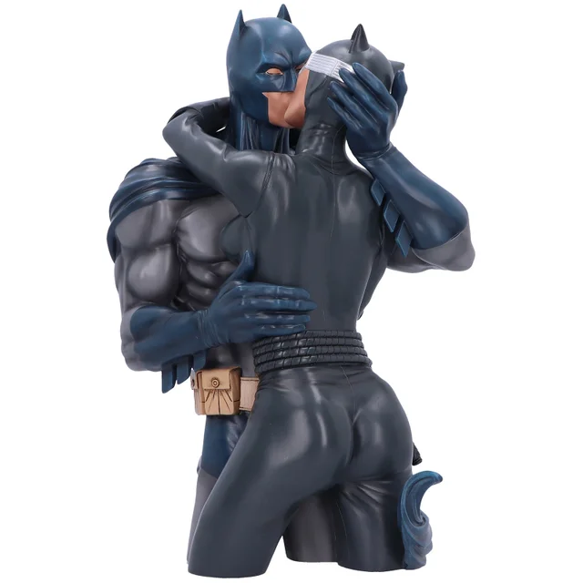 Nemesis Now - Batman & Catwoman Bust 30cm