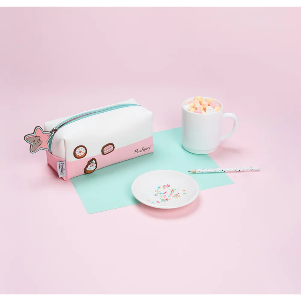 Pusheen Rose Collection Make-Up Toiletry Bag Image 1