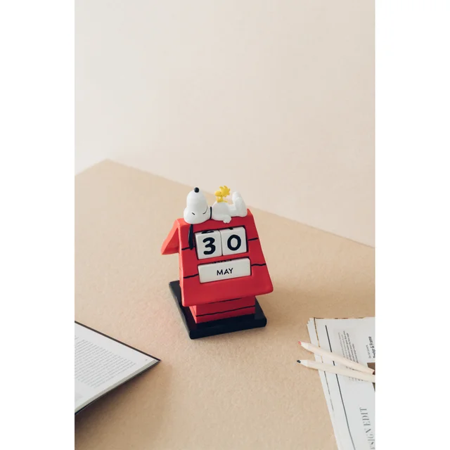 Snoopy Doghouse 3D Perpetual Calendar