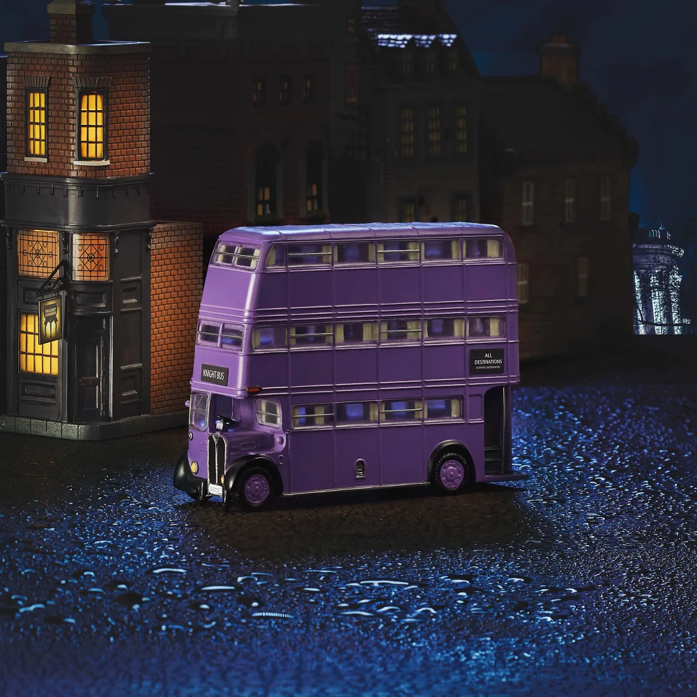 Enesco Harry Potter Illuminated Buildings Knight Bus (11cm) Image 1