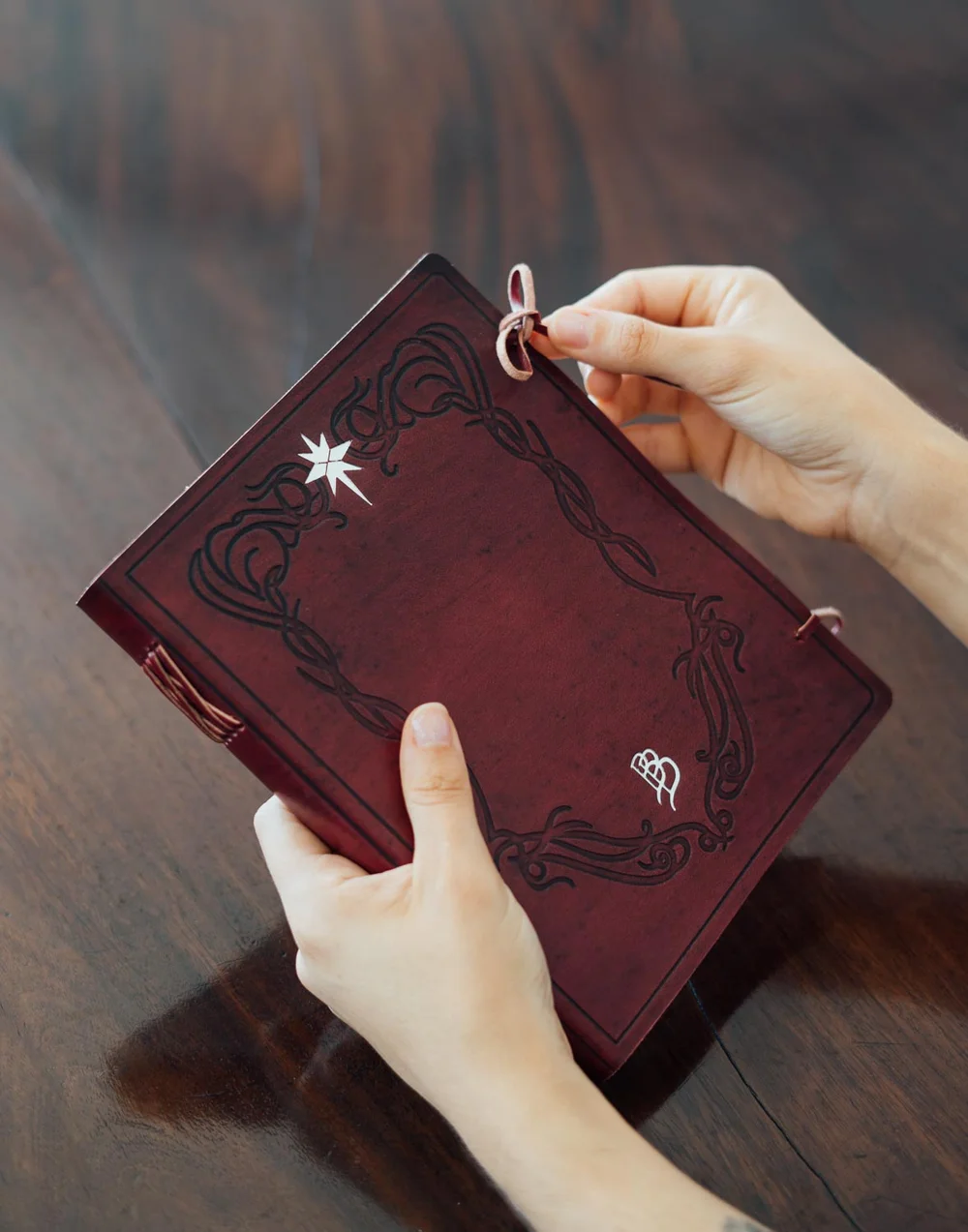 The Lord Of The Rings Leather Notebook Image 1