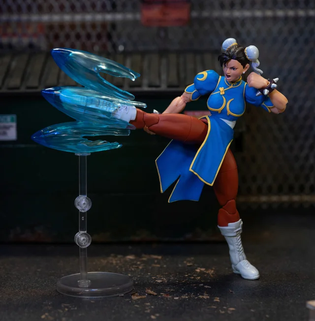 CHUN-LI STREET FIGHTER 6" DELUXE COLLECTOR FIGURE