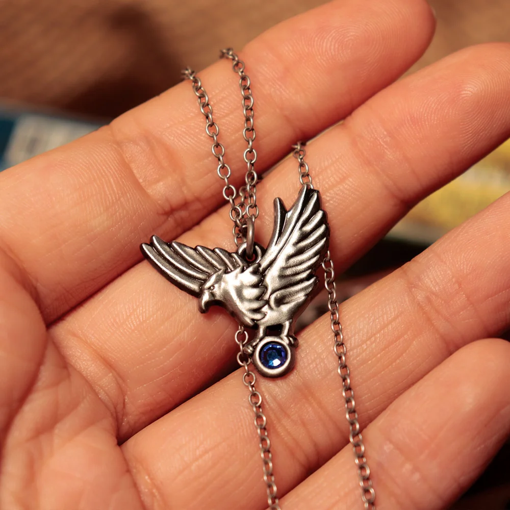 Resident Evil 4 Ashley's Necklace Replica Image 1