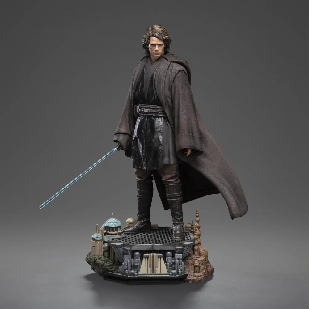 Iron Studios Star Wars Anakin Skywalker Legacy Replica 1/4 Statue Image 1