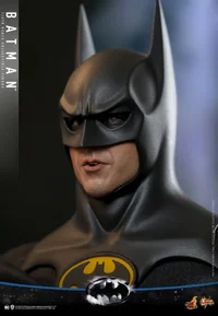 Hot Toys Batman Returns Batman 1/6th Scale Collectible Figure - undefined undefined