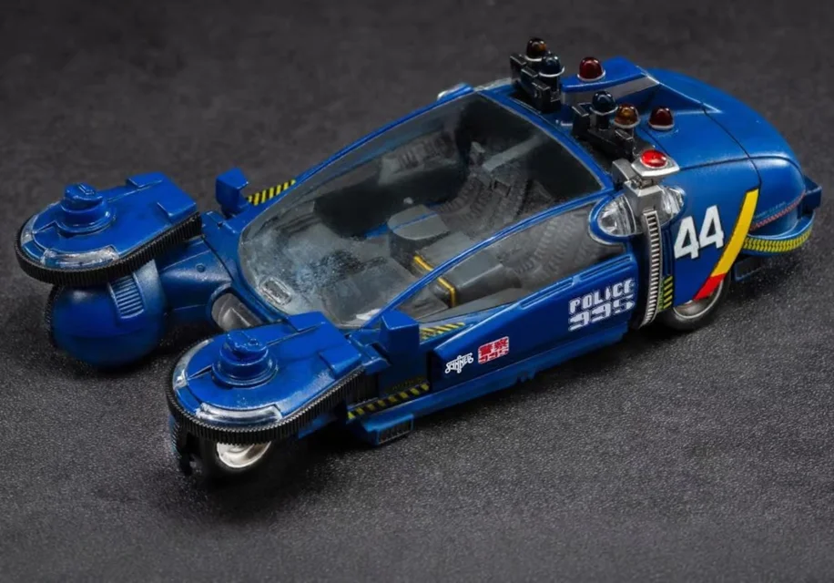 Threezero Blade Runner 2049 Deckard's Police Spinner (3.7")