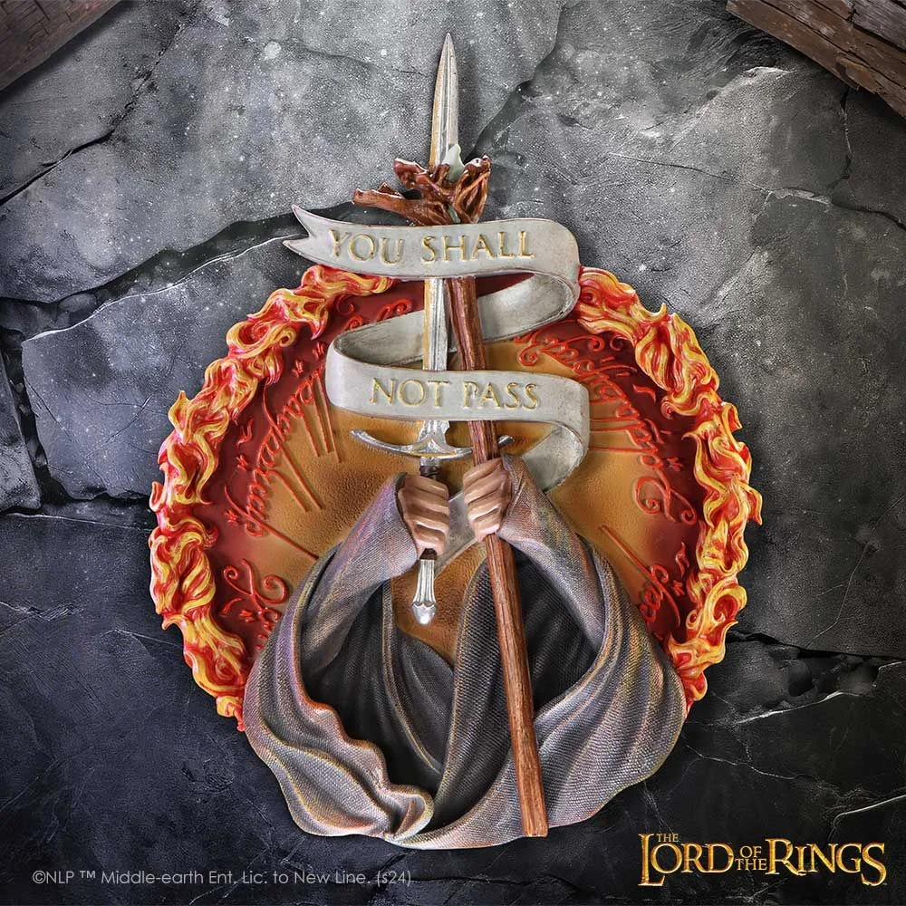Lord of the Rings You Shall Not Pass Wall Plaque 30.4cm Image 1