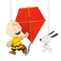 Hallmark Figural Peanuts Charlie & Snoopy Tree Ornament