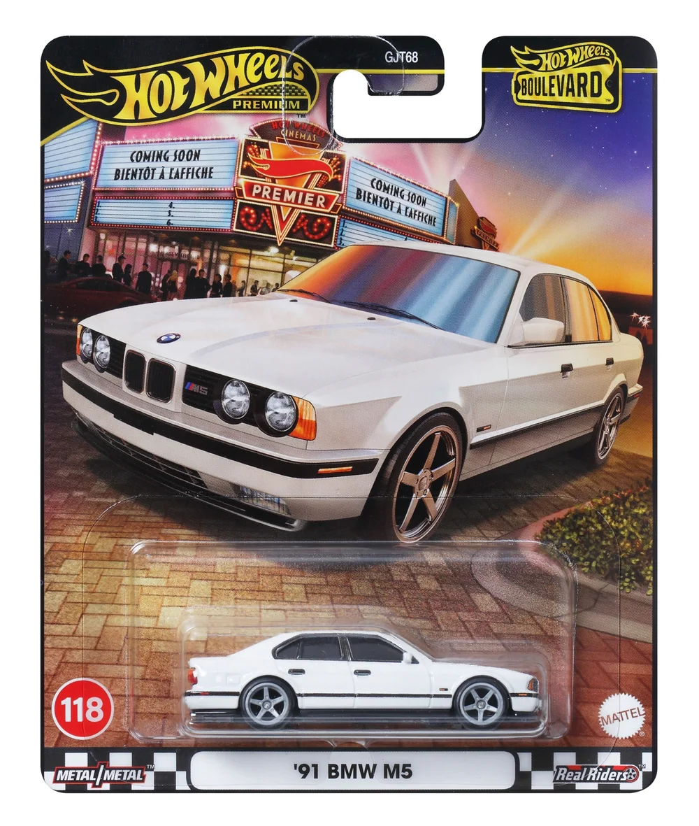 Hot Wheels Premium Boulevard Mix 1 '91 BMW M5 Image 1