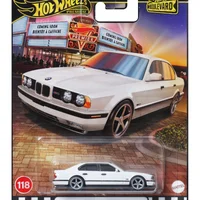 Hot Wheels Premium Boulevard Mix 1 '91 BMW M5