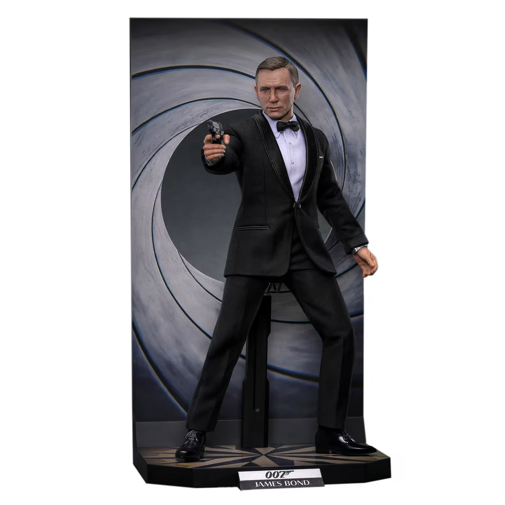Hot Toys 1/6 James Bond - No Time To Die | Zavvi UK Hot Toys 1/6 James Bond - No Time To Die | Zavvi UK