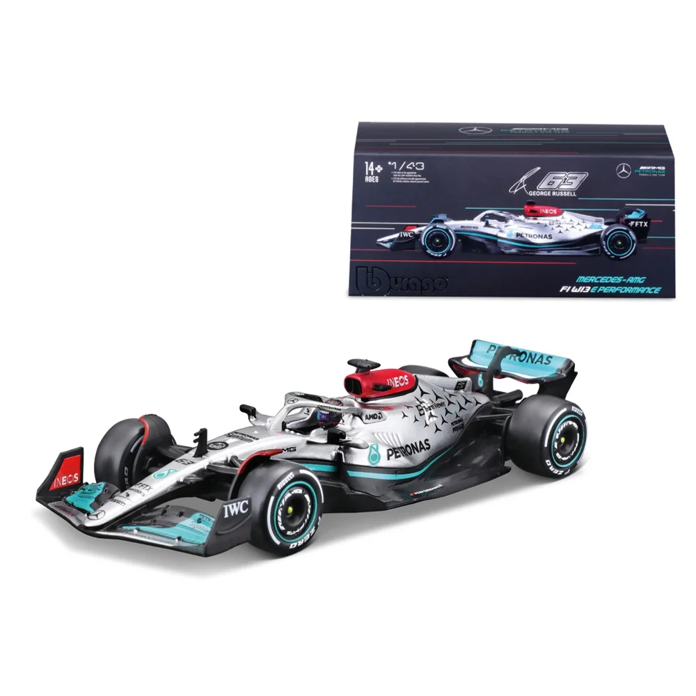 Bburago F1 Mercedes Benz W13 E Performance 2022 With Russell Helmet 1:43 Scale Model Image 1