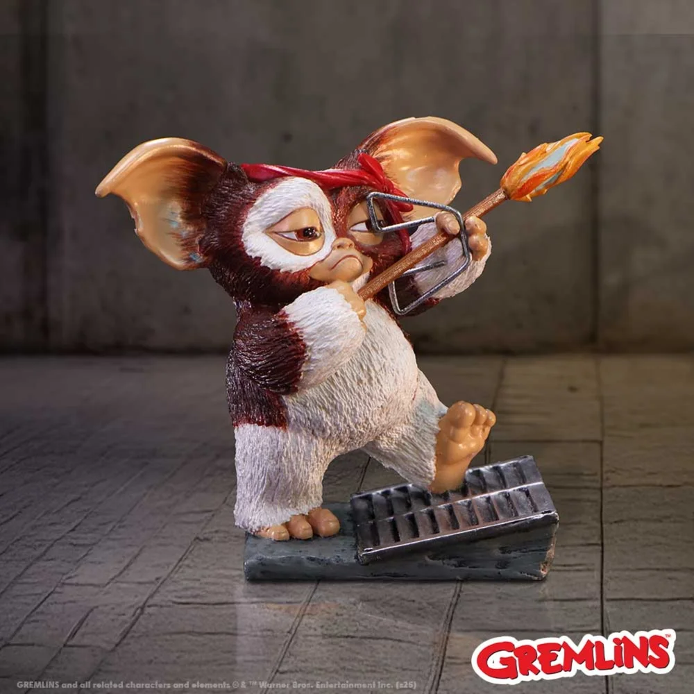 Gremlins Gizmo - Ready Aim Fire Figurine 11.5cm Image 1