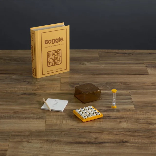 WS Game Company Boggle Vintage Bookshelf Edition Board Game