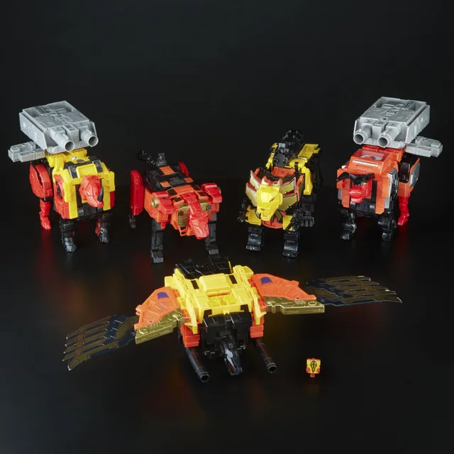 Hasbro Transformers Power of the Primes Titan Class Predaking Combiner Action Figure Set