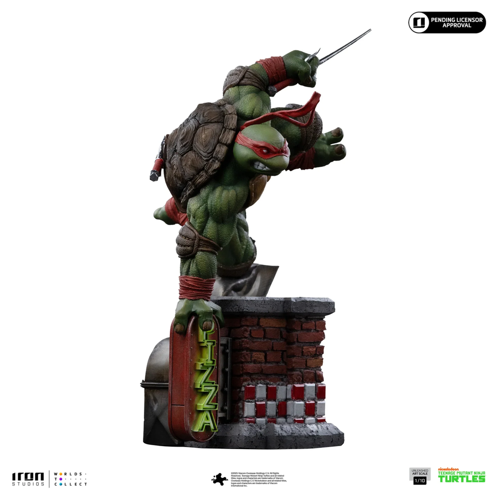 Iron Studios Teenage Mutant Ninja Turtles Raphael Art Scale 1/10 Statue Image 1