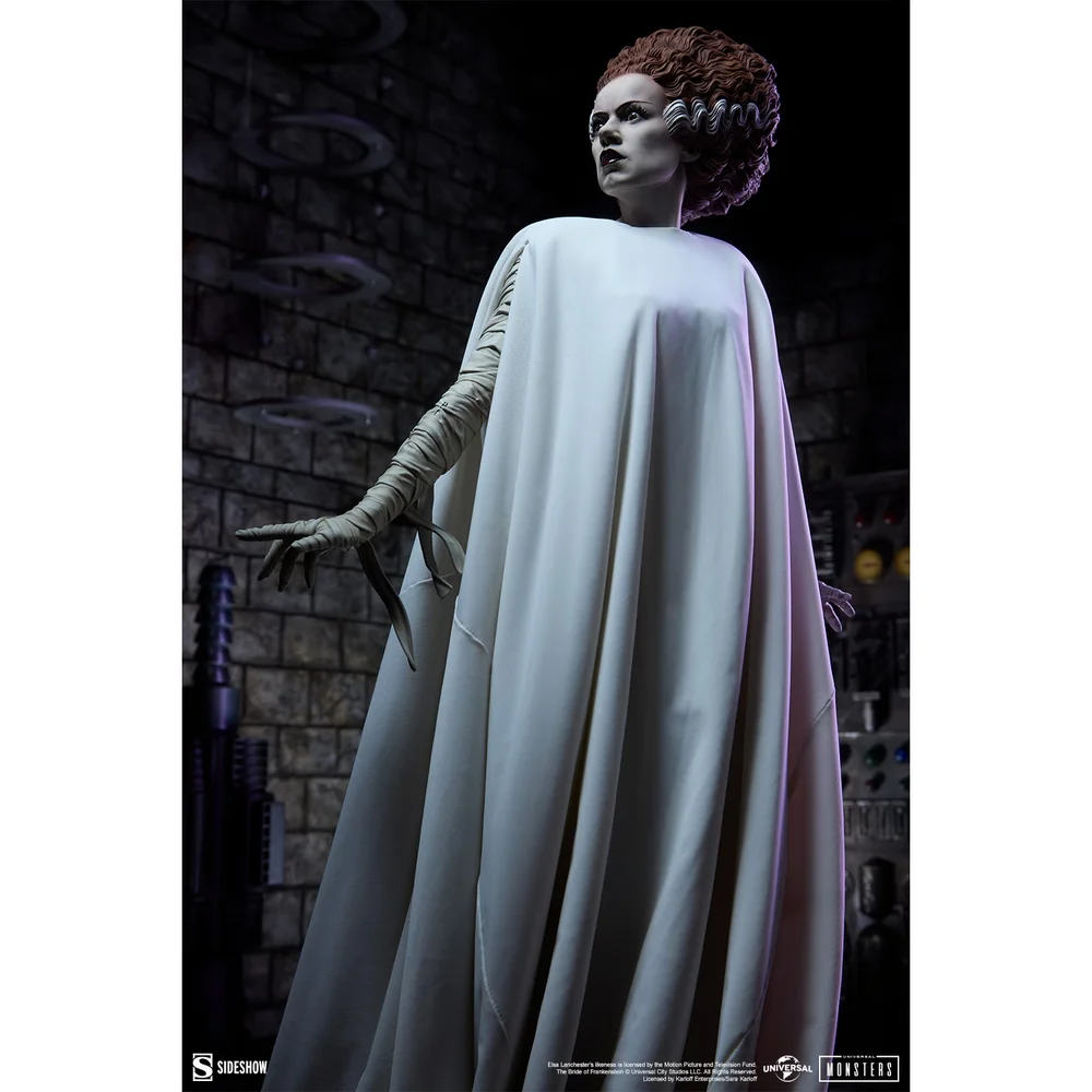 Sideshow The Bride of Frankenstein Limited Edition Premium Format Figure (Fabric Costume) (55cm) Image 1